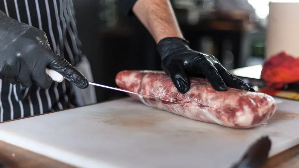 gefrorenes fleisch schneiden